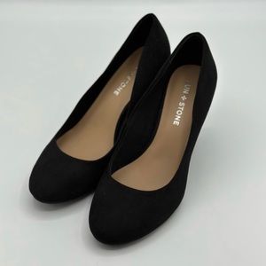 Sun Stone Woman’s Felix Pumps